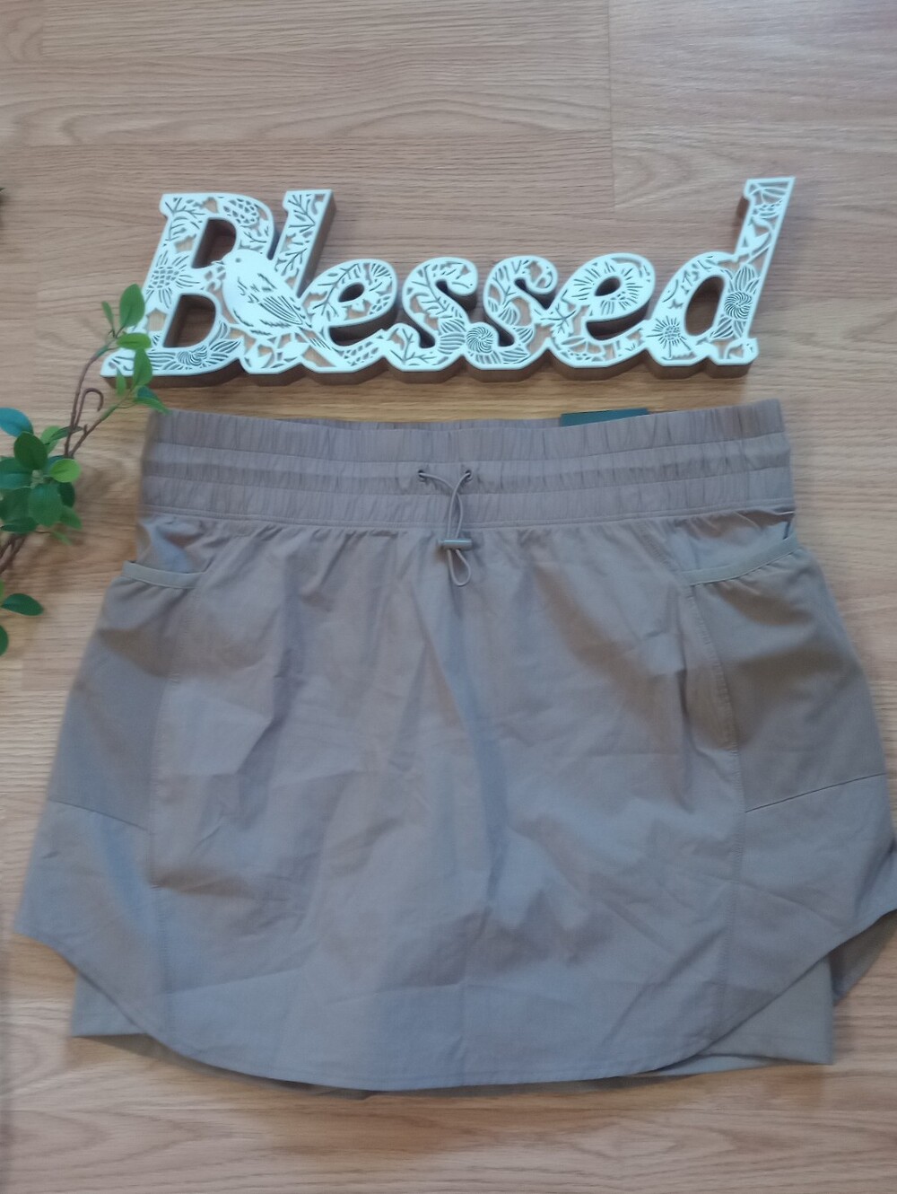 NWT Tek Gear Women's skort size Large